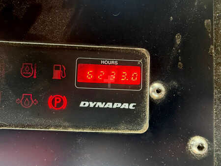 Komprimator 2008 Dynapac CS142 (22)