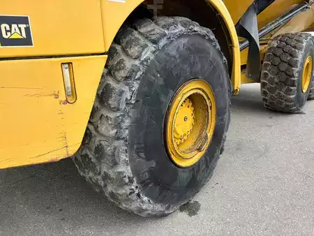 Artikulerte dumpere 2017 Caterpillar 745C (10)