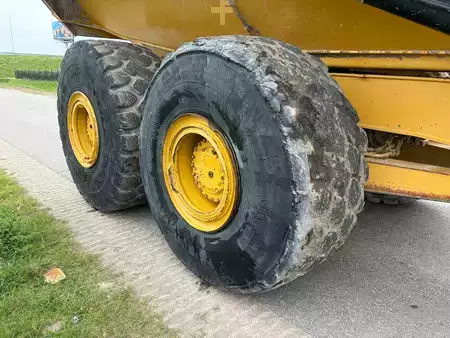 Artikulerte dumpere 2017 Caterpillar 745C (14)
