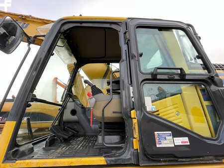 Rupsgraafmachines 2014 Komatsu PC240LC-10 (19)