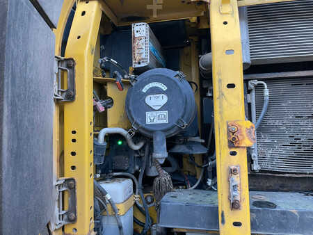 Rupsgraafmachines 2014 Komatsu PC240LC-10 (35)