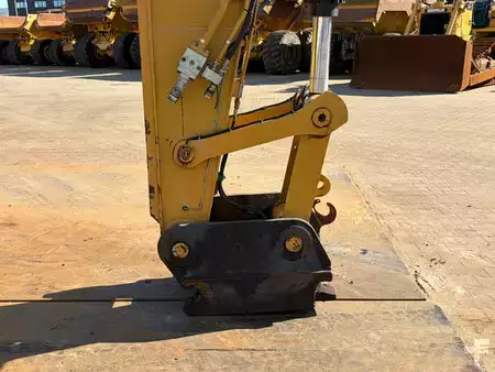 Beltegraver 2020 Caterpillar 330 (10)