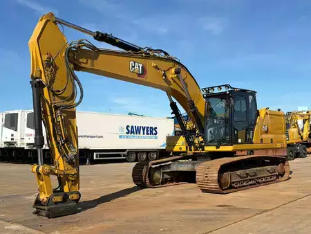 Beltegraver 2020 Caterpillar 330 (2)