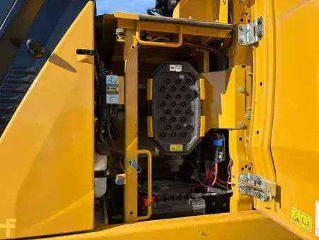 Beltegraver 2020 Caterpillar 330 (27)