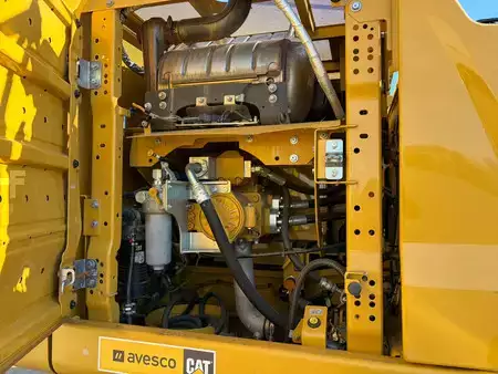 Beltegraver 2020 Caterpillar 330 (28)