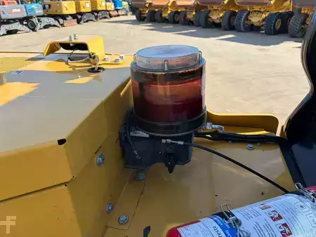 Beltegraver 2020 Caterpillar 330 (32)