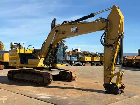 Beltegraver 2020 Caterpillar 330 (7)