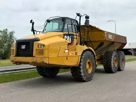 Knikdumpers 2017 Caterpillar 745C (1)
