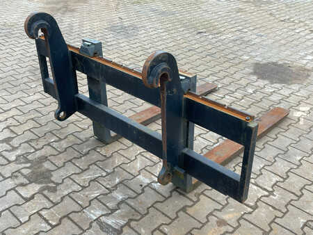 Chargeuse sur pneus 2016 Volvo L90H (12)