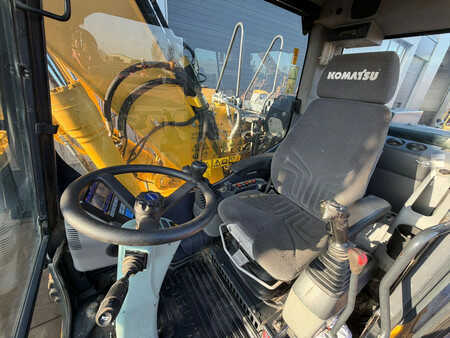 Mobil daruk 2017 Komatsu PW148-10 (15)