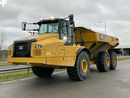 Wywrotki przegubowe 2017 Caterpillar 745 04A (1)