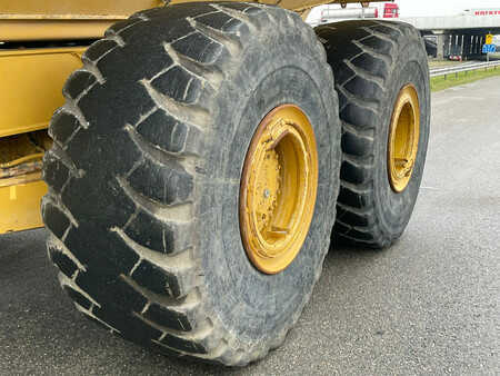 Wywrotki przegubowe 2017 Caterpillar 745 04A (16)