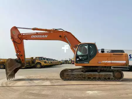 Escavatori cingolati 2008 Doosan DX300LC (1)