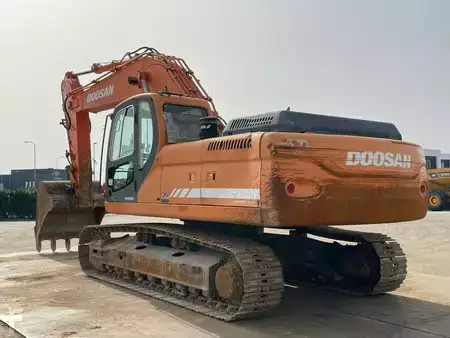 Escavatori cingolati 2008 Doosan DX300LC (3)