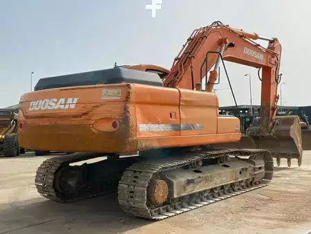 Escavatori cingolati 2008 Doosan DX300LC (5)