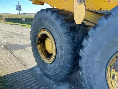 Nivelohjatut dumpperit 2014 Volvo A30G (15)