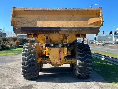 Nivelohjatut dumpperit 2014 Volvo A30G (4)