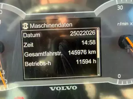 Nivelohjatut dumpperit 2016 Volvo A30G (21)