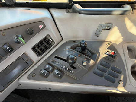 Wywrotki przegubowe 2016 Volvo A30G (19)