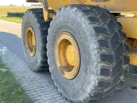 Nivelohjatut dumpperit 2016 Volvo A30G (14)