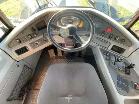 Nivelohjatut dumpperit 2016 Volvo A30G (17)