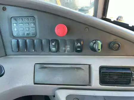 Nivelohjatut dumpperit 2016 Volvo A30G (18)