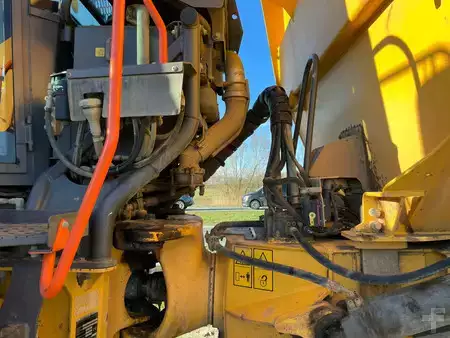 Nivelohjatut dumpperit 2016 Volvo A30G (24)