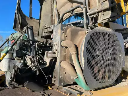 Nivelohjatut dumpperit 2016 Volvo A30G (29)