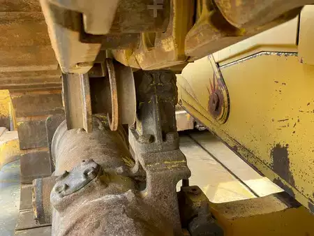 Bulldozer 2011 Caterpillar D6TLGP (13)