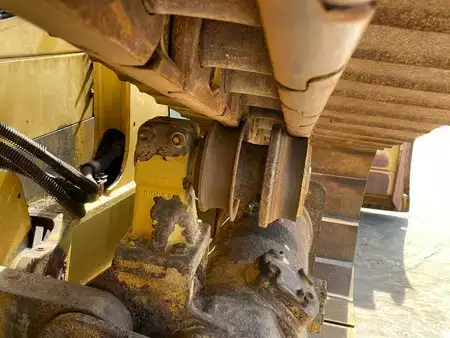 Bulldozer 2013 Caterpillar D6N LGP (19)