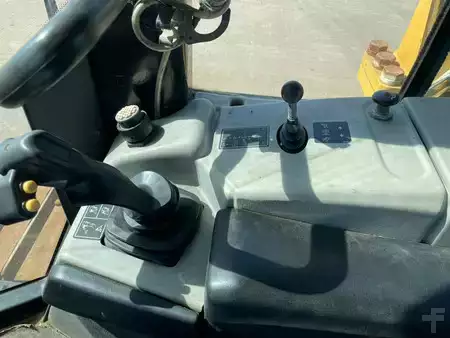 Bulldozer 2013 Caterpillar D6N LGP (22)
