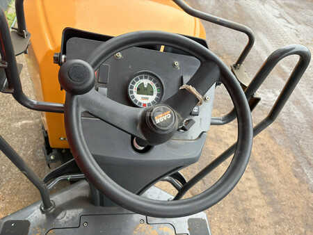 Tandemruller 2025 Case 450 NX (17)