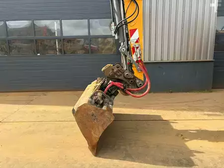 Mobilbagger 2018 Liebherr 910 (17)