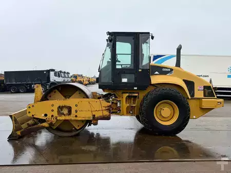Walzenzug 2007 Caterpillar CS563E (1)