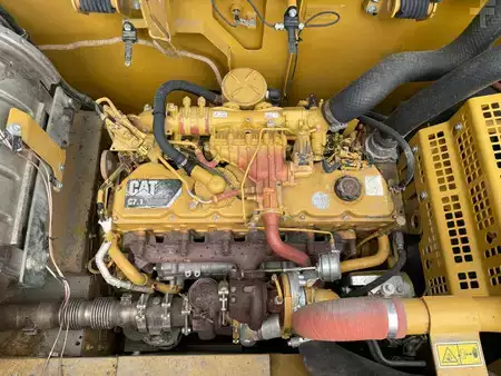 Rupsgraafmachines 2017 Caterpillar 330FLN (33)