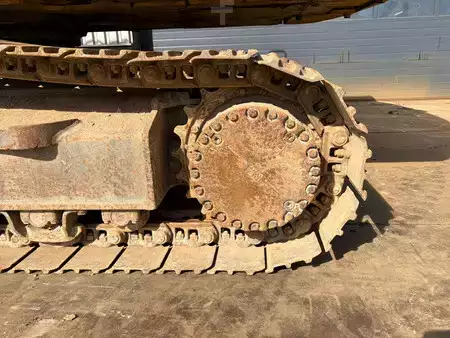 Excavadoras de cadenas 2015 Komatsu PC240 (11)