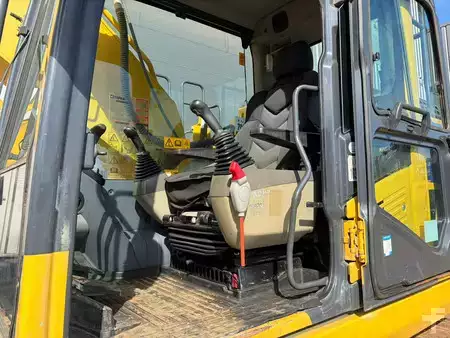 Excavadoras de cadenas 2015 Komatsu PC240 (19)