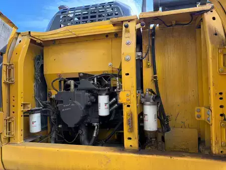 Excavadoras de cadenas 2015 Komatsu PC240 (25)