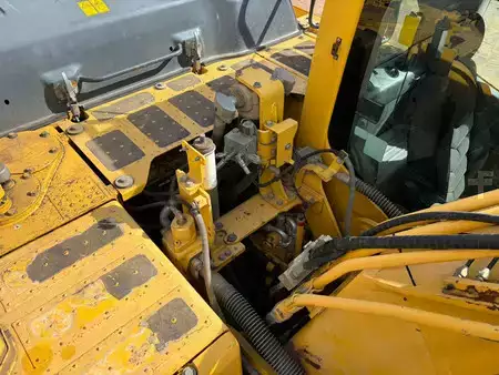 Excavadoras de cadenas 2015 Komatsu PC240 (27)