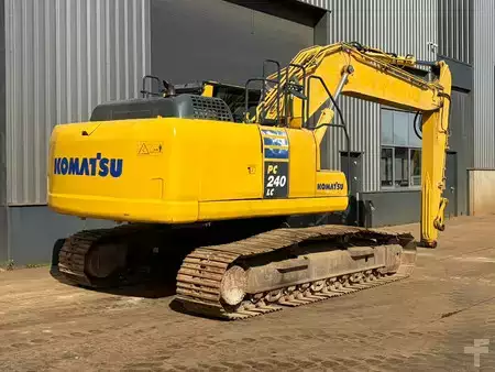 Excavadoras de cadenas 2015 Komatsu PC240 (5)
