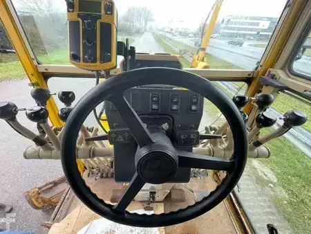 Grejdry 2006 Caterpillar 140H CE (18)