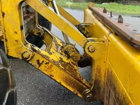 Grejdry 2006 Caterpillar 140H CE (22)