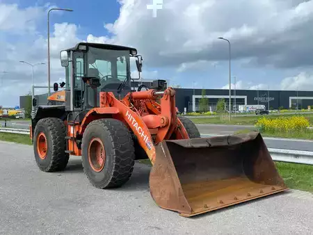 Hjullastare 2013 Hitachi ZW150 (7)