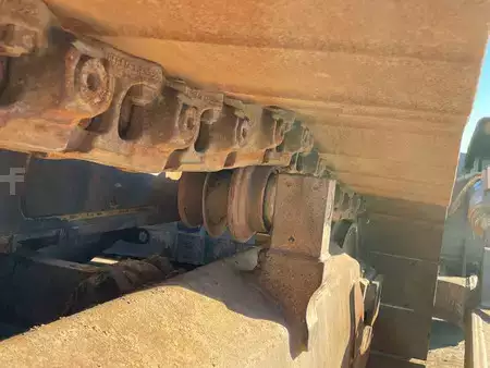 Telaketjupuskutraktorit 2018 Liebherr PR736LGP (14)