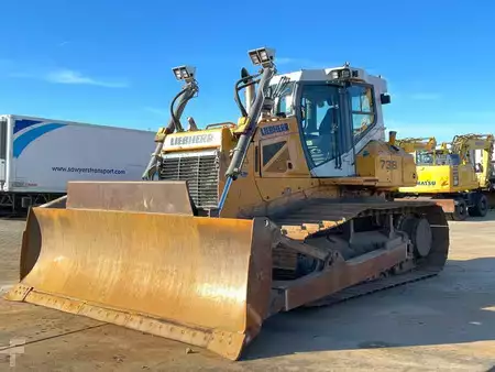 Telaketjupuskutraktorit 2018 Liebherr PR736LGP (2)