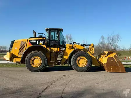 Pyöräkuormaajat 2016 Caterpillar 982M (6)