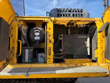 Excavadoras de cadenas 2011 Komatsu PC290LC-8 (30)