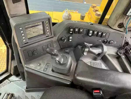 Planierraupe 2017 Caterpillar D8T (13)