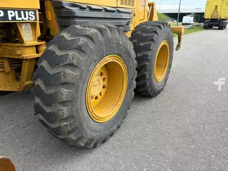 Grejdry 2005 Caterpillar 140H (11)