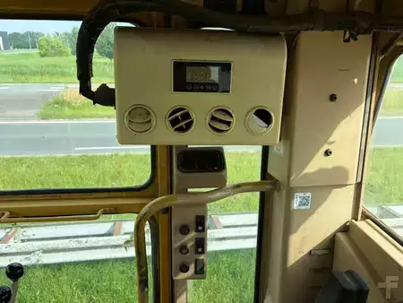 Grejdry 2005 Caterpillar 140H (26)